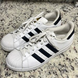 Adidas superstar shoes. Great condition only worn a few times